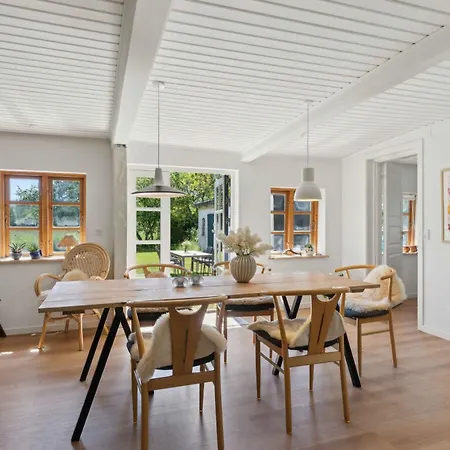 Ferienhaus Golf In Thatched House Near Langeland Nordenbro Vesteregn