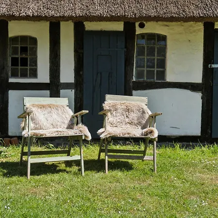 Golf In Thatched House Near Langeland Hébergement de vacances Nordenbro Vesteregn